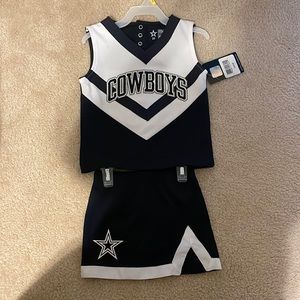 New with tags 3T Dallas Cowboys cheerleader outfit!